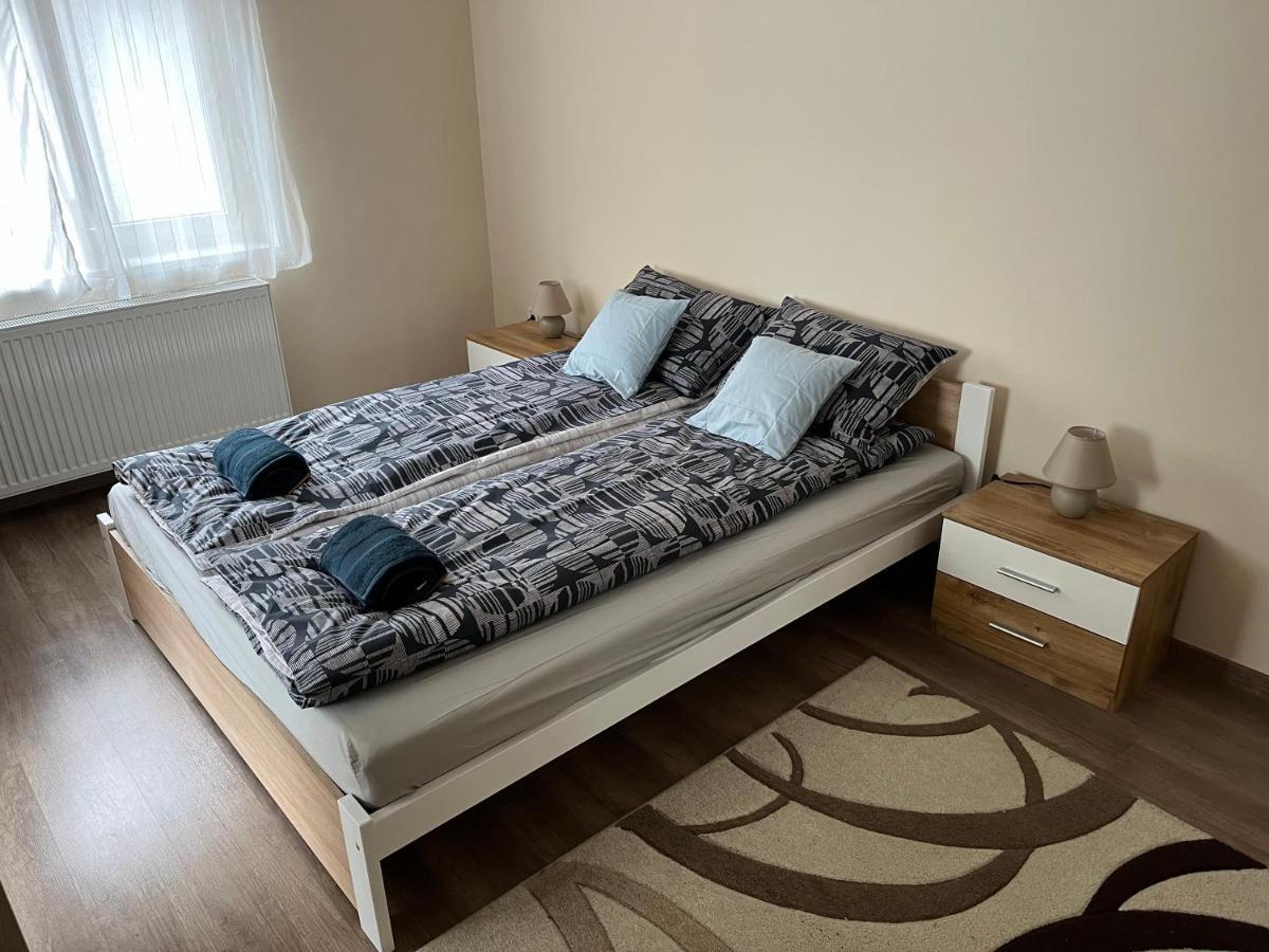 Albi Apartman Szeged Extérieur photo