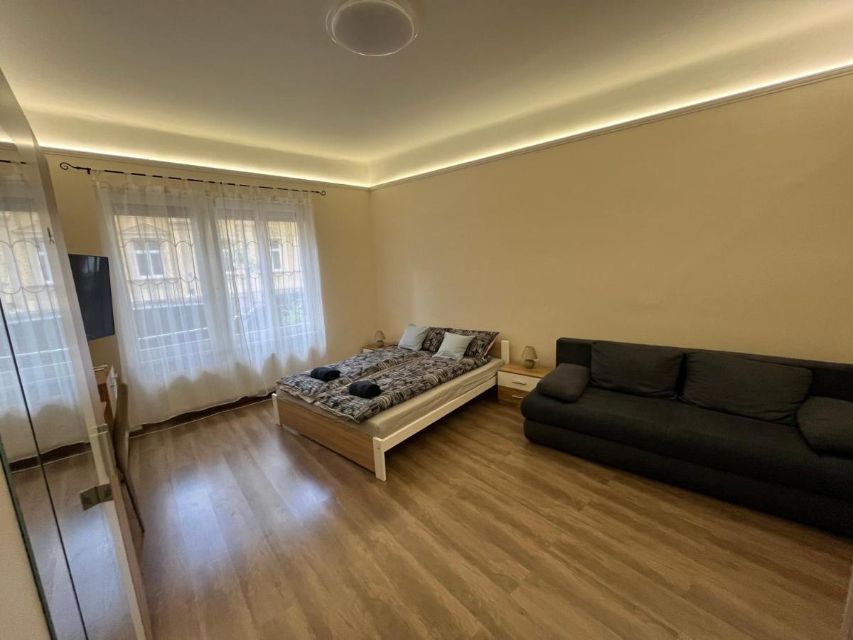 Albi Apartman Szeged Extérieur photo